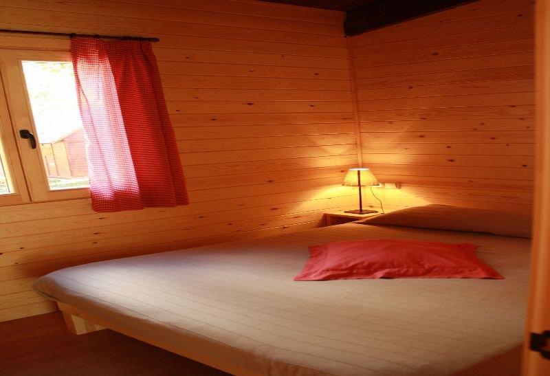 Bungalows Nou Camping La Guingueta D'Aneu Екстериор снимка