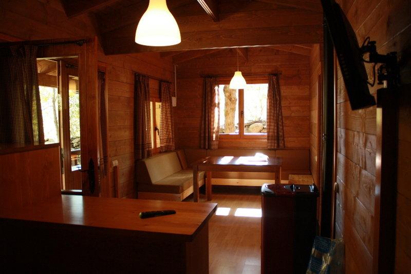 Bungalows Nou Camping La Guingueta D'Aneu Екстериор снимка